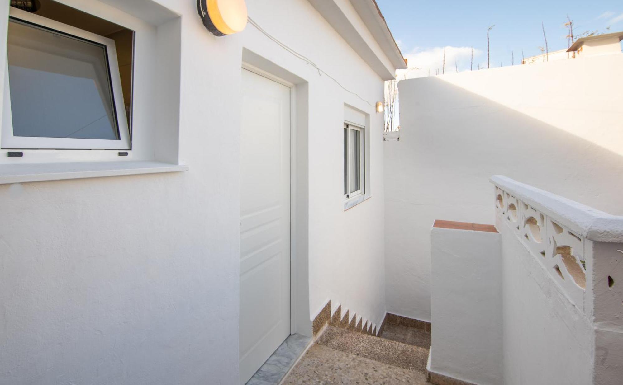 Beachfront House Piles Exterior foto